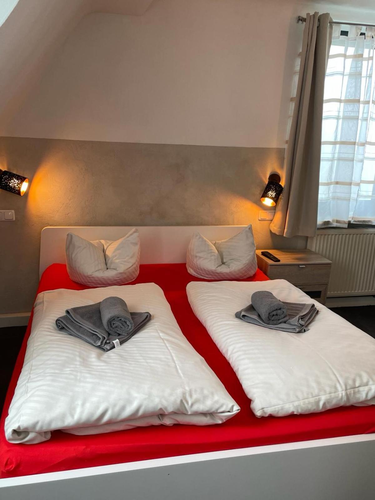 Etna Hotel & Ristorante Veitshöchheim Eksteriør billede